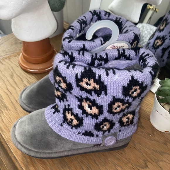 Muk Luks Other - BRAND NEW Muk Luks girls leopard sweater boots SIZE 13